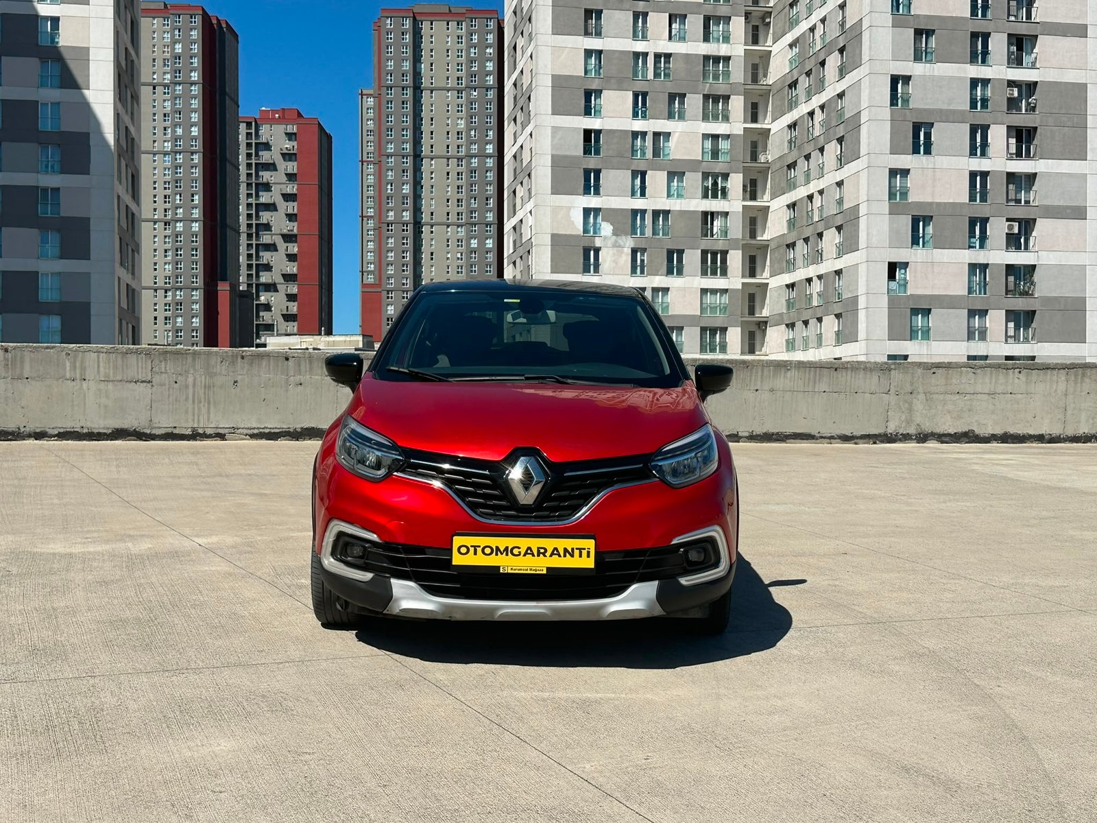 RENAULT CAPTUR 400 BİN TL PEŞİNAT İLE 36 AY TAKSİT İMKANI